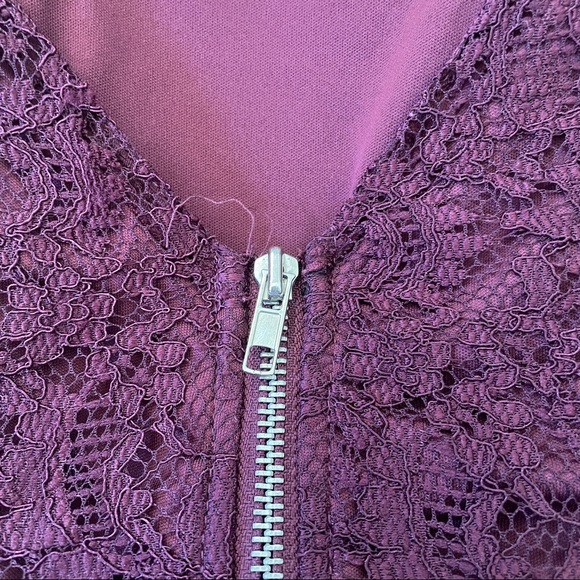 Formal Lace Dress - Picture 6 of 9